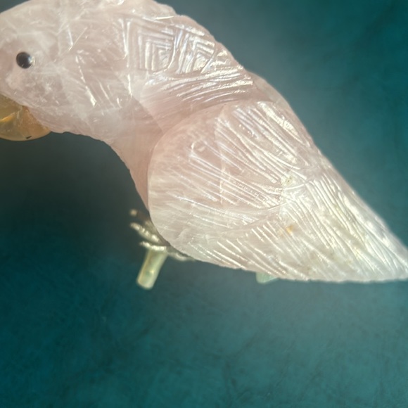 Hand Carved Rose Quartz VTG Parrot - Picture 14 of 16
